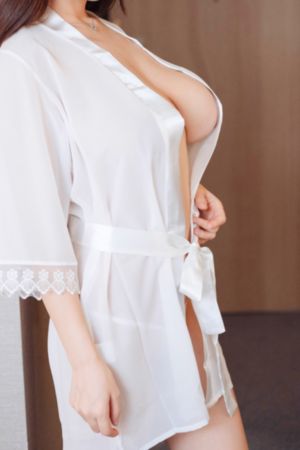 韩剧年轻的岳母
