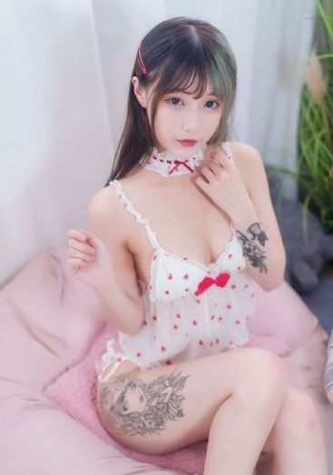 被催眠的少妇